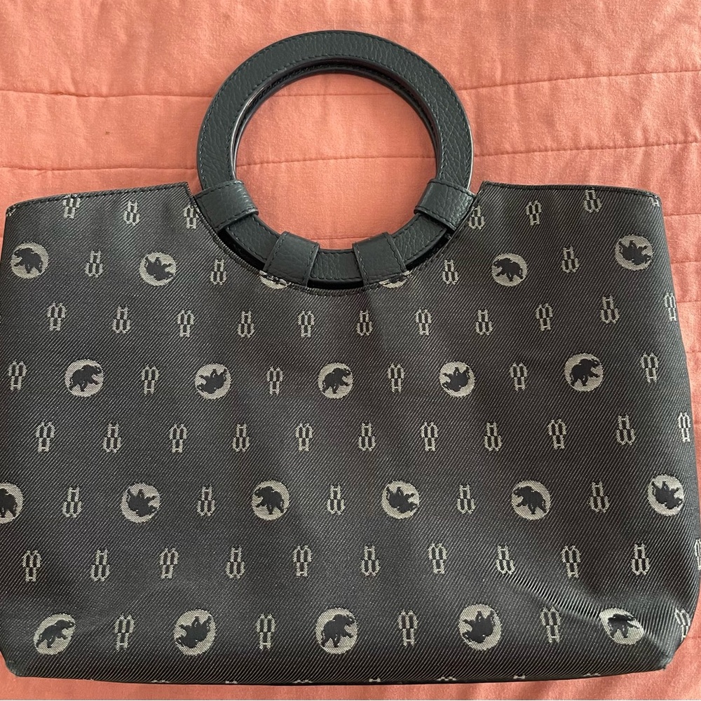 HUNTING WORLD Navy Blue Tote.